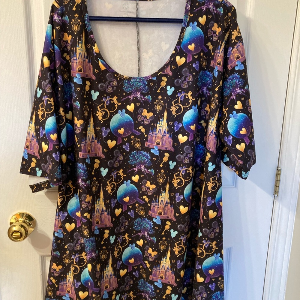 Colorful Graphic Women's Tunic